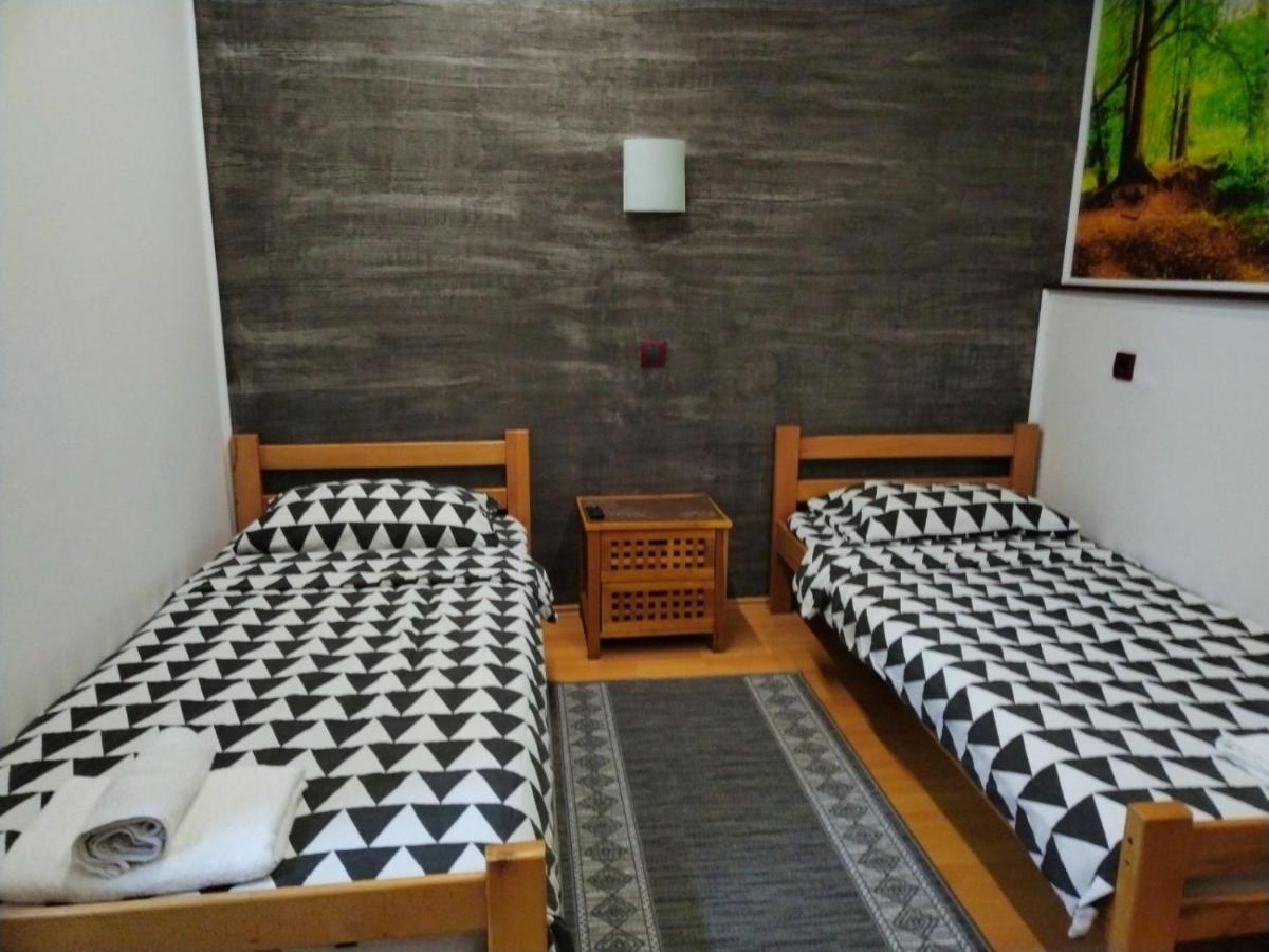 Fun Rooms Sobe Prenociste Borca Kültér fotó