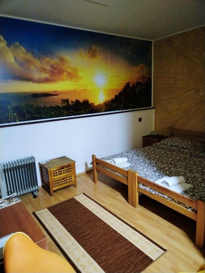 Fun Rooms Sobe Prenociste Borca Kültér fotó