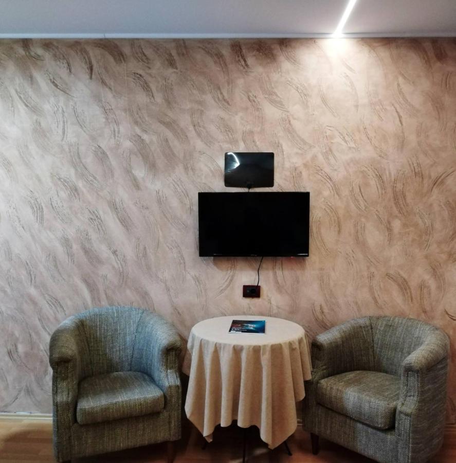 Fun Rooms Sobe Prenociste Borca Kültér fotó